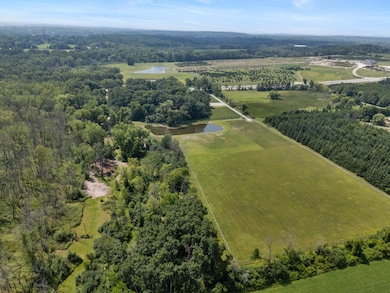 N96W20978 County Line Rd, Colgate, WI 53017 - photo 4