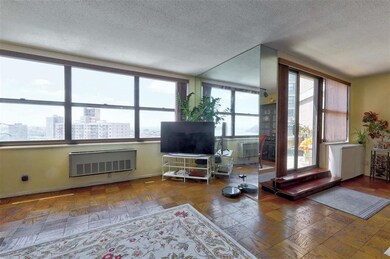 The Galaxy Towers unit 40g, Guttenberg, NJ 07093 - photo 6