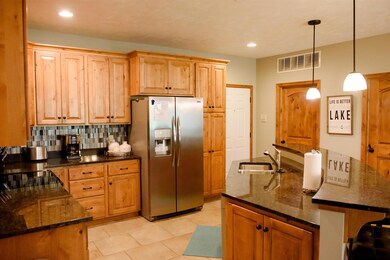 425 240th Ave unit 201, Arnolds Park, IA 51331 - photo 4