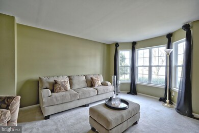 13 Oakshade Rd, Burlington, NJ 08016 - photo 5