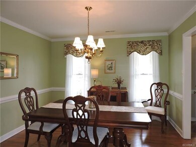Formal dining room