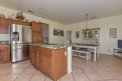 Kitchen-Breakfast Room