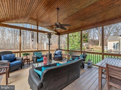 825 Still Creek Ln, Gaithersburg, MD 20878 - photo 5