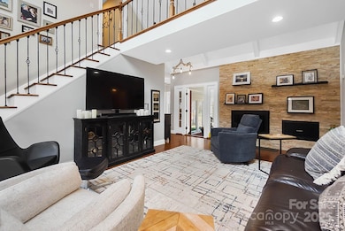 10915 Tara Oaks Dr, Charlotte, NC 28227 - photo 6