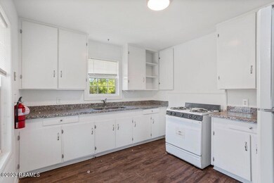1419 Tennessee St, Lake Charles, LA 70607 - photo 4