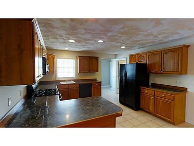89 Boylston Dr unit 89, Cranston, RI 02921 - photo 7