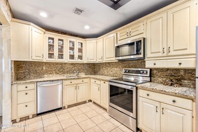 15 Danbury Ct, Red Bank, NJ 07701 - photo 4