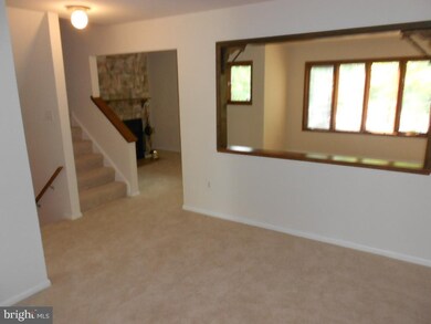 9422 Clocktower Ln, Columbia, MD 21046 - photo 3