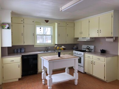 13 State Route 32, New Harbor, ME 04554 - photo 2