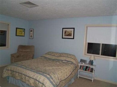 20 Turning Mill Ln unit 8, Quincy, MA 02169 - photo 5