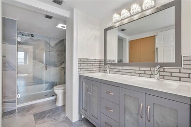 Main bedroom bathroom