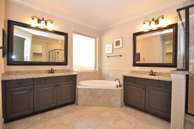 506 Blossom Cove Ct, Pinehurst, TX 77362 - photo 7