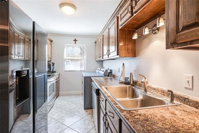 Ample counter space