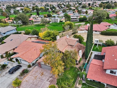 12855 Fairway Rd, Victorville, CA 92395 - photo 2