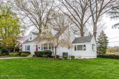 003-Front_View-4039036-small