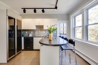 119 Winthrop Rd unit 6C, Brookline, MA 02445 - photo 6