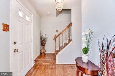 14947 Carriage Square Dr, Silver Spring, MD 20906 - photo 2