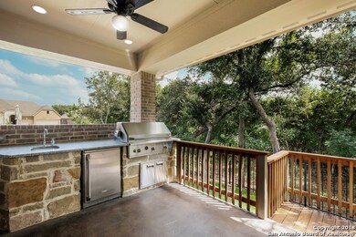 10406 Palmera, Helotes, TX 78023 - photo 2