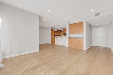 4821 Bakman Ave unit 201, North Hollywood, CA 91601 - photo 6