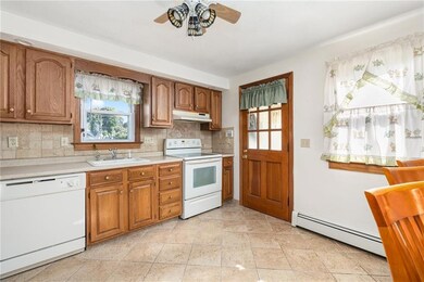 77 Sprague Ave, Cranston, RI 02910 - photo 5