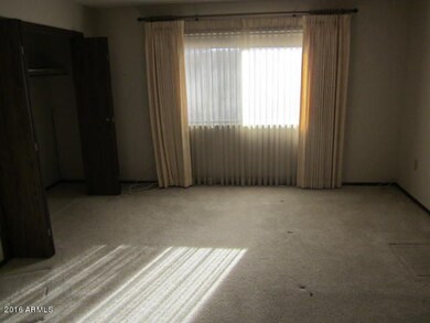 10895 W Buccaneer Dr, Sun City, AZ 85351 - photo 4