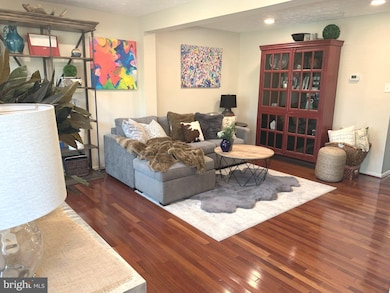 13 Silver Birch Ct, Owings Mills, MD 21117 - photo 3