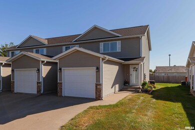 1729 Jenna Dr, Davenport, IA 52804 - photo 3