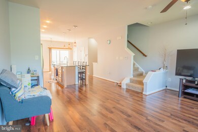 13236 Shawnee Ln unit 105, Clarksburg, MD 20871 - photo 6