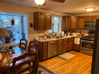 8 Hobbler Rd, Buzzards Bay, MA 02532 - photo 5