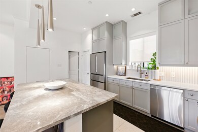 4211 Rawlins St unit 525, Dallas, TX 75219 - photo 5