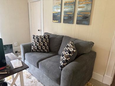 1221 E Scott St, Springfield, MO 65802 - photo 3