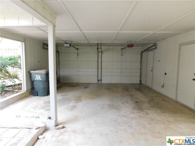 4 Timbercrest St, San Marcos, TX 78666 - photo 6