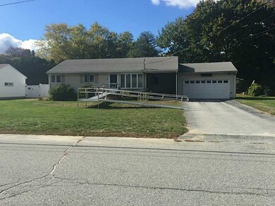 12 Sprague St, Greenville, RI 02828 - photo 2