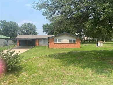 909 E Highway 199, Springtown, TX 76082 - photo 2