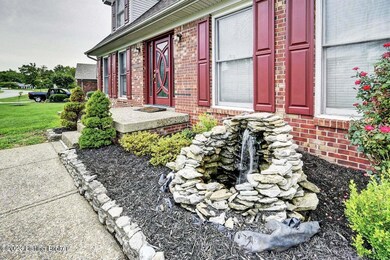7404 Jonathan Way, Louisville, KY 40228 - photo 3