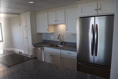 Weymouthport unit T91A, North Weymouth, MA 02191 - photo 4