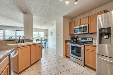 Kitchen & Breakfast Nook
