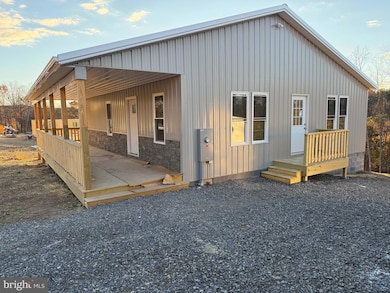 215 Grand View Dr, Keyser, WV 26726 - photo 2