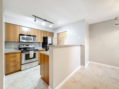 1020 Crystal Way unit M, Delray Beach, FL 33444 - photo 4