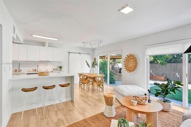 275 W Mashta Dr, Key Biscayne, FL 33149 - photo 6