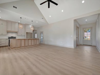 208 Sybil Dr, Lufkin, TX 75901 - photo 7