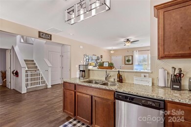 212 Jobe Dr, Statesville, NC 28677 - photo 7