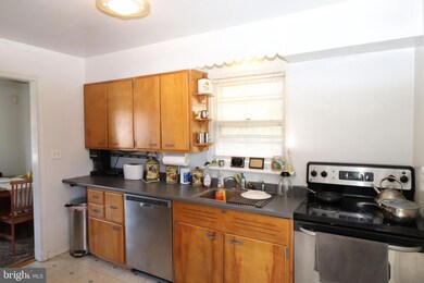 2607 Higbee Rd, Adelphi, MD 20783 - photo 5