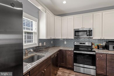 233 12th St, Colonial Beach, VA 22443 - photo 6