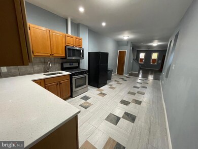 637 Vine St, Camden, NJ 08102 - photo 7