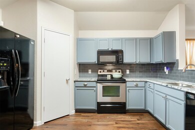 910 Fleming St, Wylie, TX 75098 - photo 6