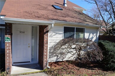 956 Brighton Way, Warwick, RI 02886 - photo 3