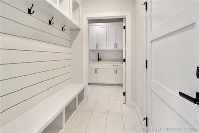 1105 W 86th St S, Tulsa, OK 74132 - photo 5