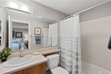 12404 E Gibson Rd unit M201, Everett, WA 98204 - photo 4