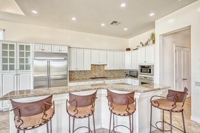 Kitchen Eating Bar